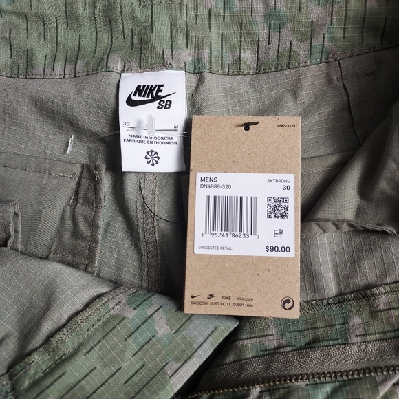 Nike Pants Nike Sb Camo Light Green Skateboarding Cargo Pants Nwt